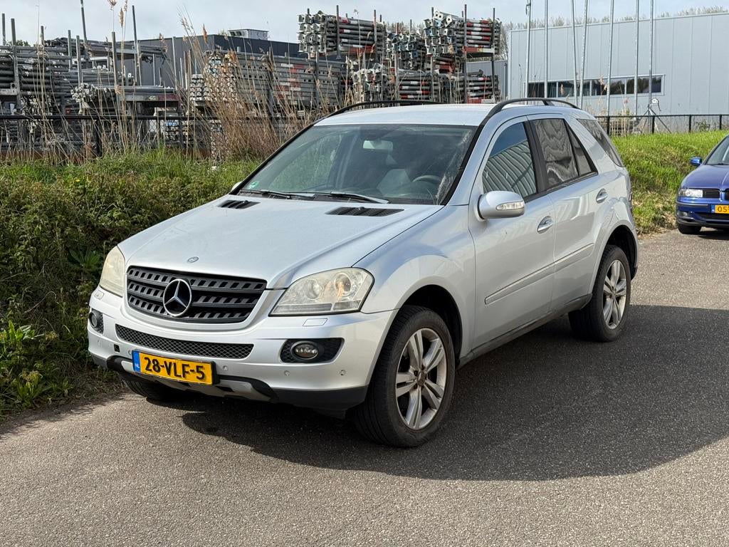 Mercedes-Benz M-klasse ML 280CDI 2007 Grijs Kenteken Export, Auto's, Automaat, 190 pk, 2987 cc, Bedrijf