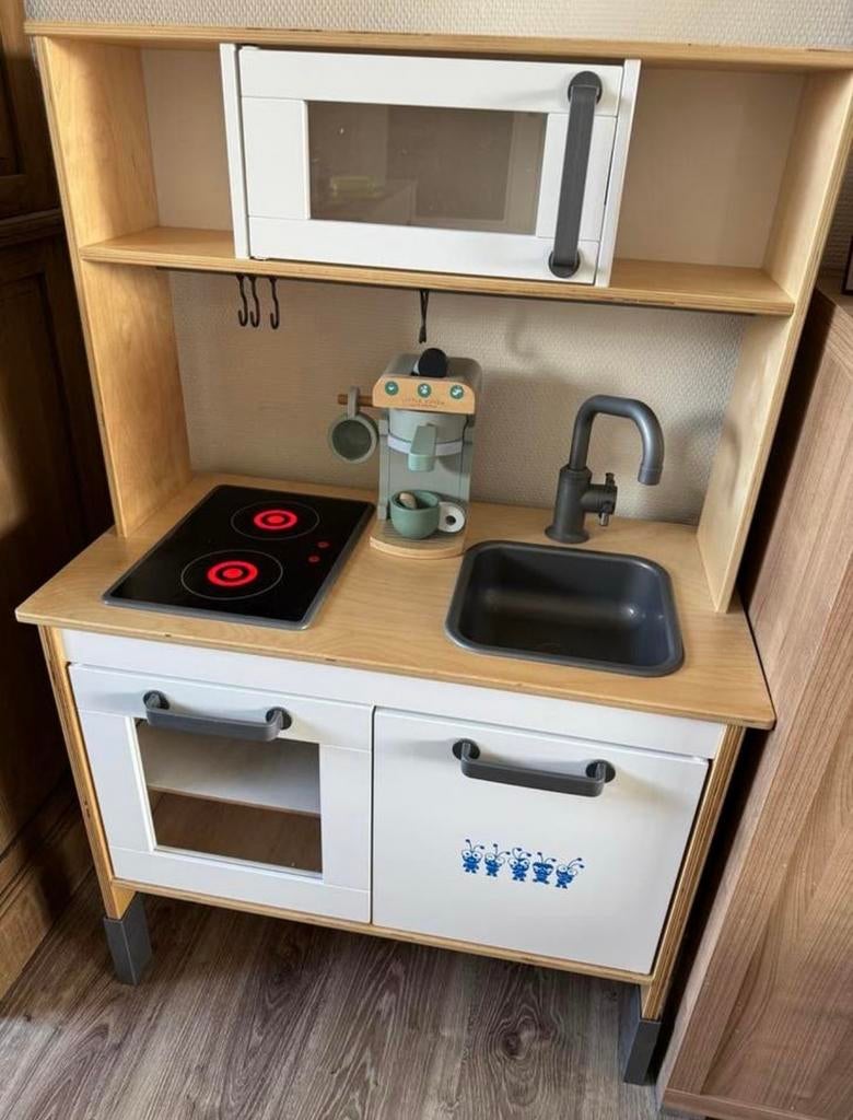 Ikea Speelkeuken met accessoires, Kinderen en Baby's, Speelgoed | Speelkeukens, Ophalen, Zo goed als nieuw, Hout, Speelkeuken