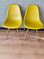 2x originele Vitra Eames stoelen mosterd geel dsw onderstel, Huis en Inrichting, Stoelen, Gebruikt, Twee, Overige kleuren, Design