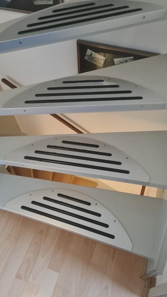 traptredes, Huis en Inrichting, Stoffering | Vloerbedekking, Ophalen of Verzenden, Gebruikt, 75 m² of meer, Overige typen