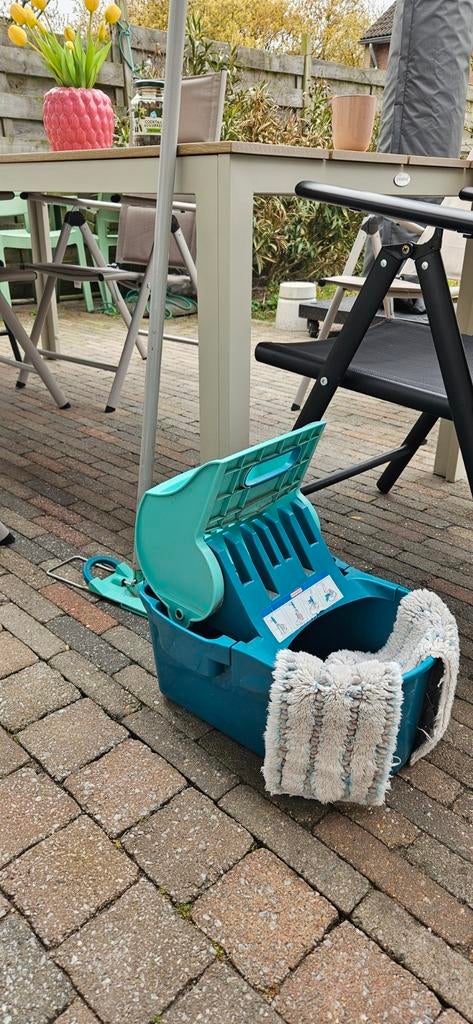 Leifheit dweilbak en dweilstok, Huis en Inrichting, Schoonmaakartikelen, Ophalen, Dweilemmer, -bak, of -wagen