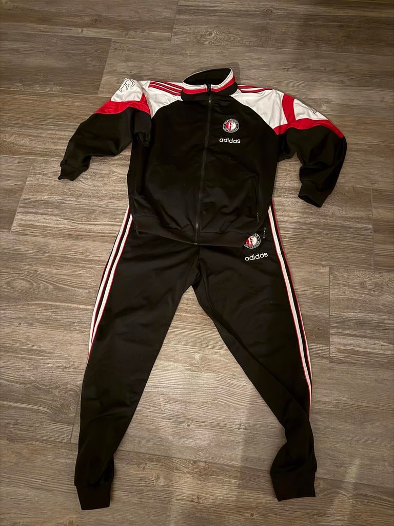 Zeldzaam Adidas Feyenoord Trainingspak 1996-1998 Maat M, Maat 48/50 (M), Zwart, Ophalen of Verzenden, Voetbal