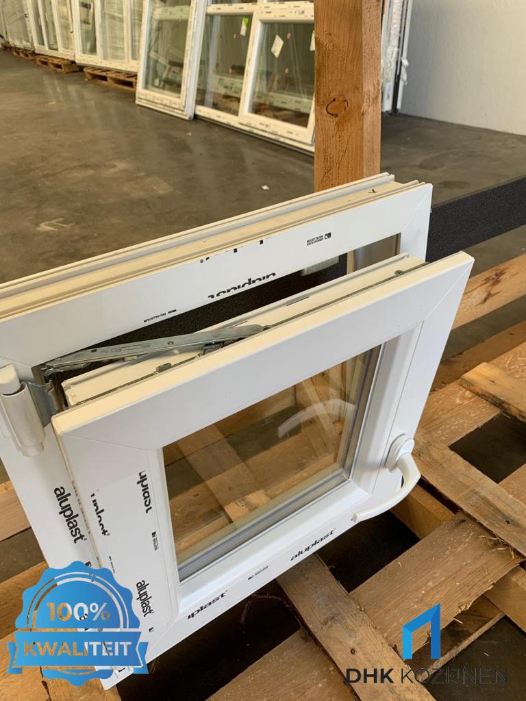 Raamkozijnen met draaikiep kunststof kozijn, beschikbaar!, Niet ingevuld, Kunststof, Minder dan 75 cm, Raamkozijn