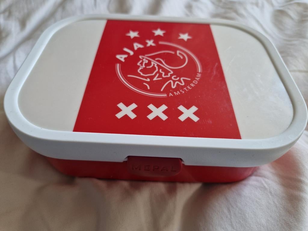 Ajax broodtrommel - Mepal, Gebruikt, Kunststof, Ophalen of Verzenden, Broodtrommel