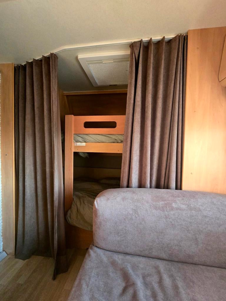 ☀️ Caravan op Kurenpolder – instapklaar & direct genieten, Hobby, Particulier, Half-integraal, Tot en met 6