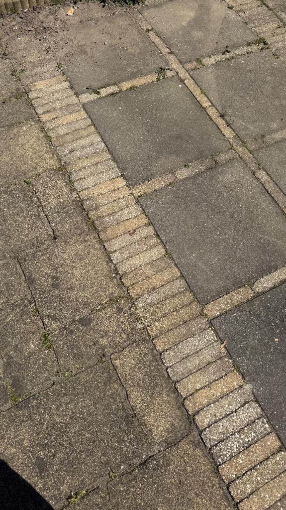 Gratis tuintegels / bestrating zelf uithalen, Tuin en Terras, Tegels en Klinkers, Ophalen, Gebruikt, 10 m² of meer, Beton