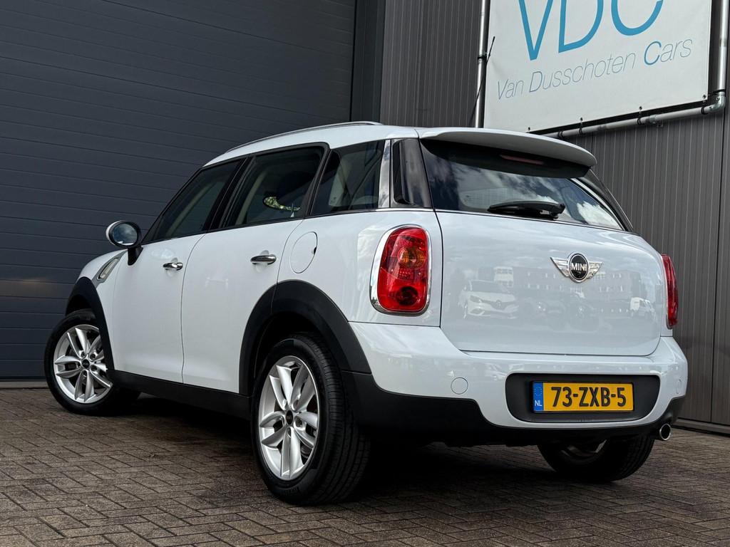 Mini Mini Countryman 1.6 Cooper Business Line | Half Leder |, Auto's, Voorwielaandrijving, Euro 5, Gebruikt, Zwart
