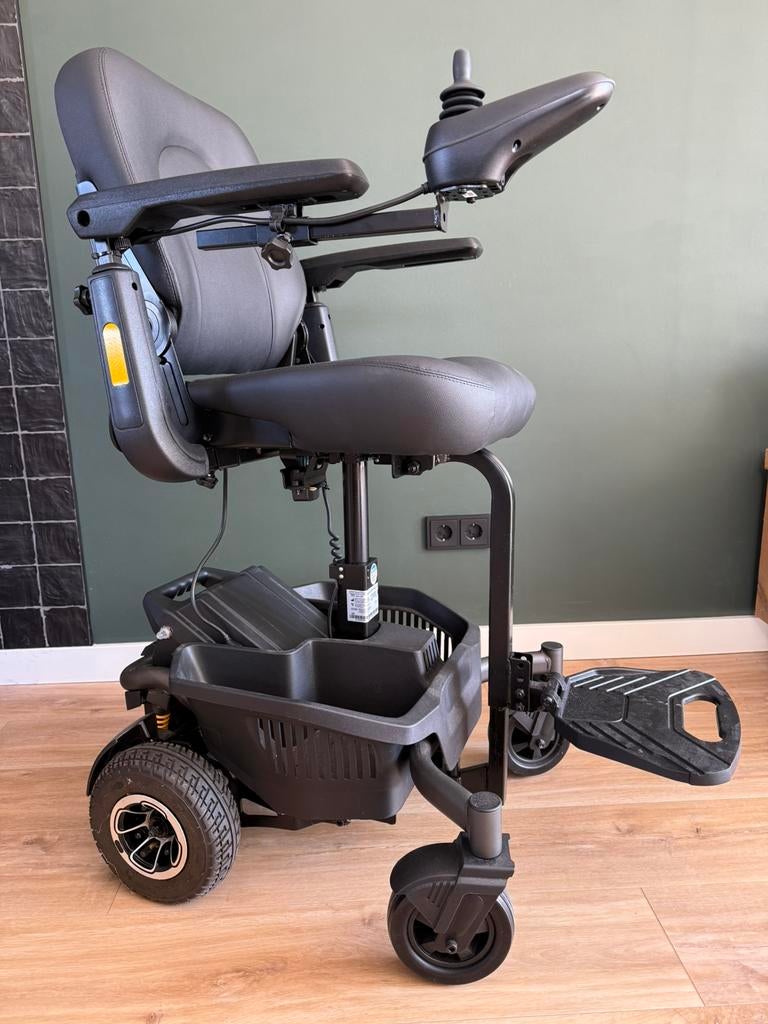 ZGAN Excel E-Smart Plus rolstoel elek. hoog/laag. Nwe accu’s, Ophalen, Inklapbaar, Zo goed als nieuw, Elektrische rolstoel