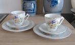 Antieke porseleinen ontbijtset (2 kopjes, schotels, bordjes), Ophalen of Verzenden