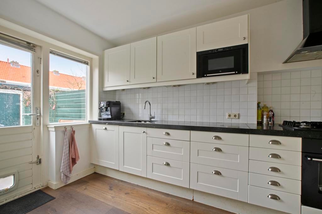 Landelijke creme keuken (incl apparatuur), Huis en Inrichting, Keuken | Complete keukens, Ophalen, Gebruikt, Graniet of Steen