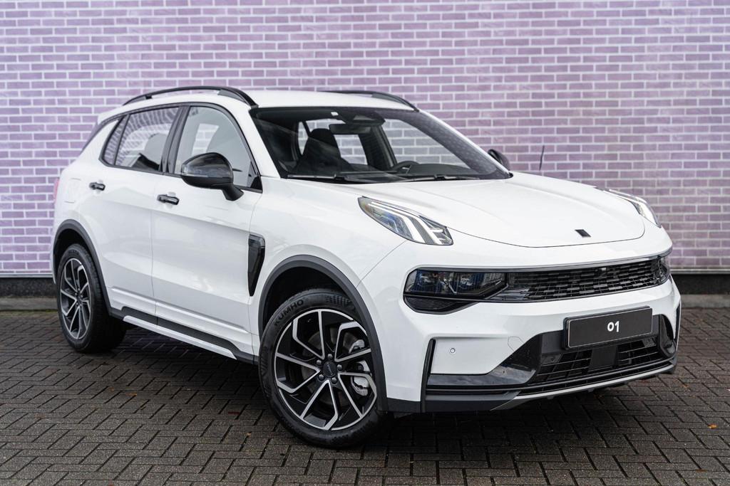Lynk & Co 01 Plug-in Hybrid 1.5 Core | GRATIS TREKHAAK | Nie, 12 maanden, 4 cilinders, Wit, Bedrijf