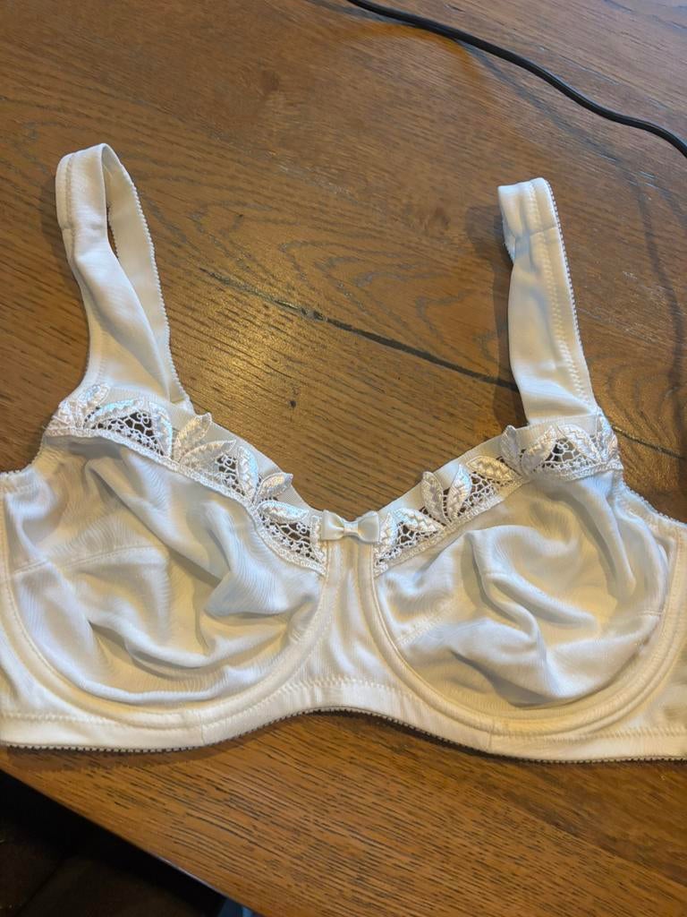 Felina bh nieuw., Ophalen, Beige, BH