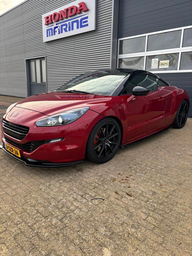 Peugeot RCZ 1.6 THP 200pk redcarbon edition 2014, Auto's, Peugeot, Voorwielaandrijving, 1272 kg, 15 km/l, Zwart