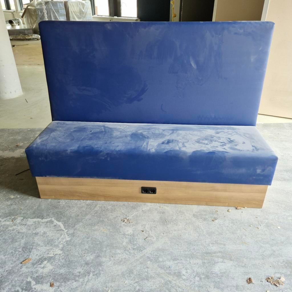 Zitbanken voor bouwkeet of keet of caravan, Ophalen