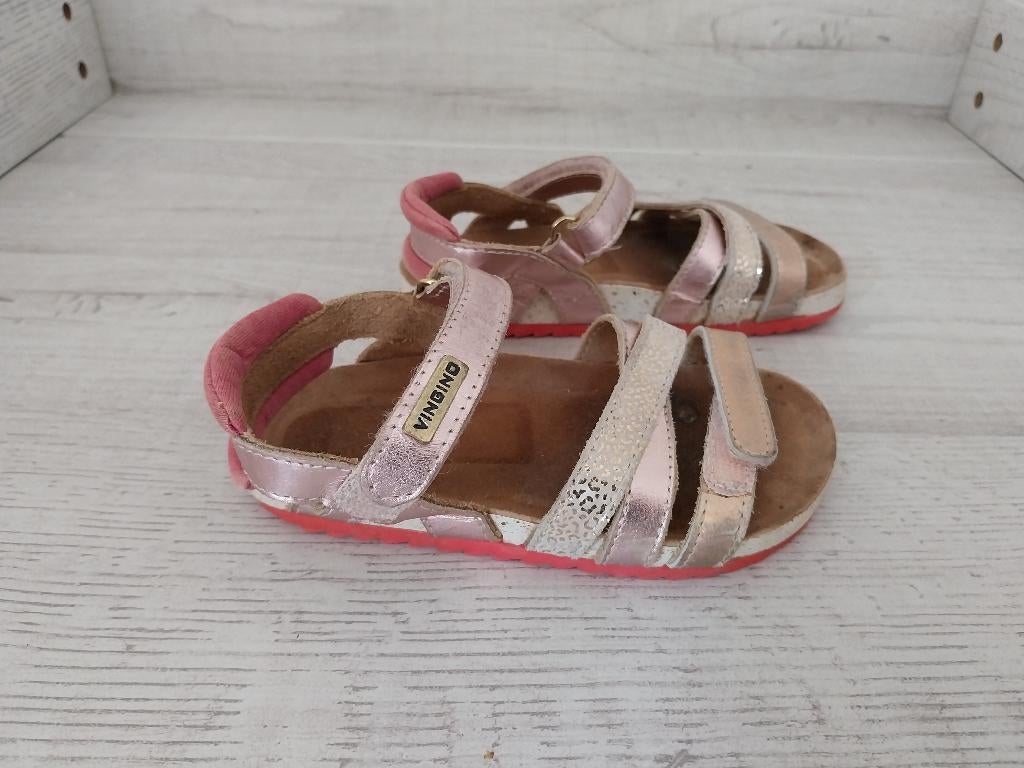 Vingino roze sandalen maat 24, Gebruikt, Meisje, Schoenen, Ophalen of Verzenden