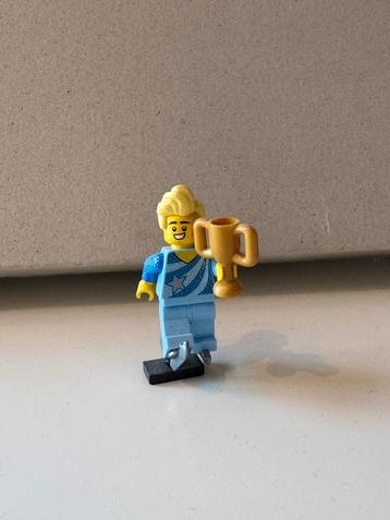 Lego minifiguur serie 22 71032 schaatser 2x beschikbaar voor biedingen