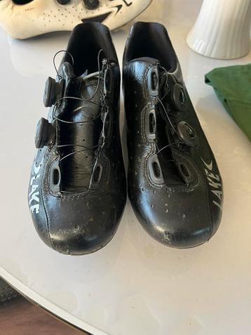 Lake CX332 Wielrenschoenen Maat 42.5 beschikbaar voor biedingen