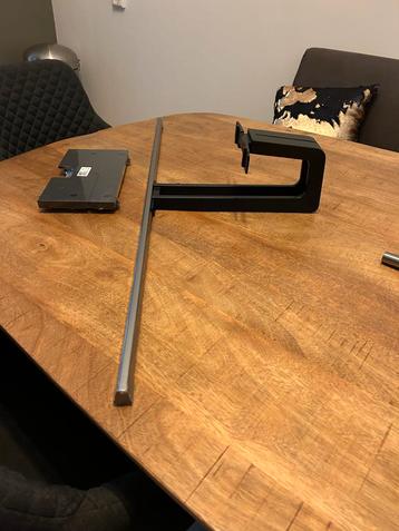 Samsung tv stand standaard voor QLED tv 65 inch beschikbaar voor biedingen