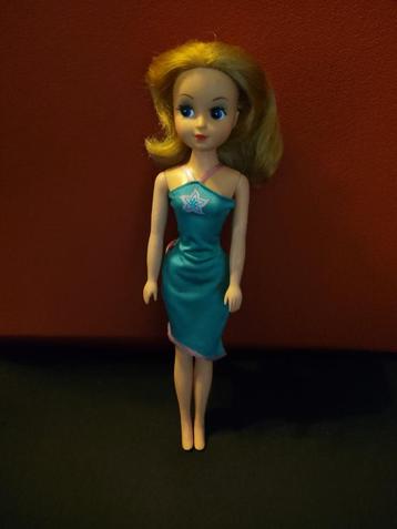 Vintage retro sindy fleur barbie mattel jurkje  beschikbaar voor biedingen