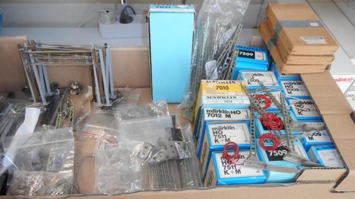 MARKLIN grote partij BOVENLEIDING divers en zelfbouw bovenl., Hobby en Vrije tijd, Modeltreinen | H0, Zo goed als nieuw, Overige typen