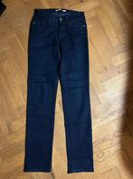 Levis slim jeans 25/30, Blauw, Ophalen of Verzenden, Zo goed als nieuw