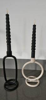 Kandelaar Zwart en wit., Ophalen of Verzenden, Zwart, Overige materialen, Minder dan 25 cm