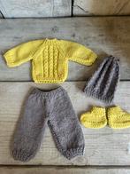 Handgebreid kledingsetje voor 30 cm zonnekindpop, Ophalen of Verzenden, Nieuw, Overige typen