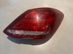 Achterlicht rechts met schade Merceders-Benz C w205 (2018), Ophalen of Verzenden, Gebruikt, Mercedes-Benz