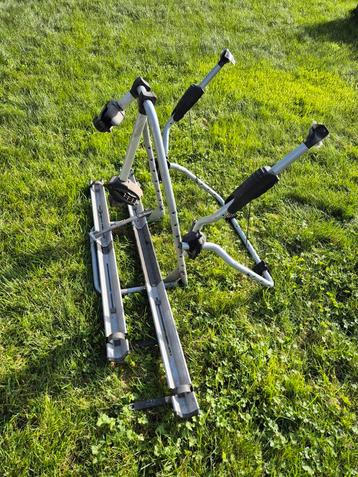 Fietsdrager voor achterklep auto beschikbaar voor biedingen