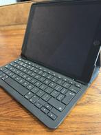 iPad 8th Gen 32GB WiFi met Folio keyboard case, Computers en Software, Apple iPads, 10 inch, 32 GB, Apple iPad, Ophalen of Verzenden
