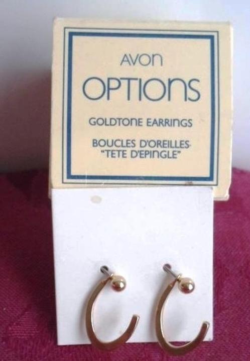 AVON oorbellen. Goldplated. In originele doos. Jaren '70., Sieraden, Tassen en Uiterlijk, Oorbellen, Nieuw, Knopjes of Stekers