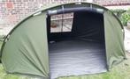 ATOM brolly met overwrap en grondzijl, Watersport en Boten, Hengelsport | Karpervissen, Ophalen of Verzenden, Gebruikt, Overige typen