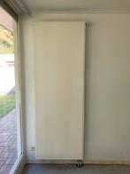 Nette design radiator, Doe-het-zelf en Verbouw, Verwarming en Radiatoren, Ophalen, Radiator, Minder dan 60 cm, Zo goed als nieuw
