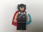 Te koop Lego Super Heroes poppetje sh0409 Thor, Ophalen, Zo goed als nieuw, Losse stenen, Lego