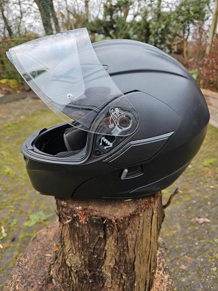 Integraalhelm Matzwart AGV., Motoren, Kleding | Motorhelmen, Integraalhelm, L, AGV, Ophalen of Verzenden