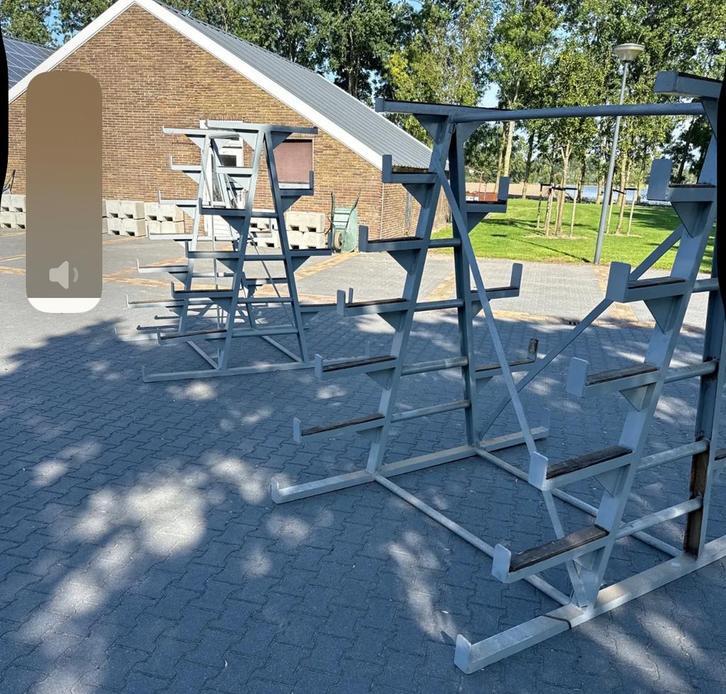 Metalen zelfbouw Draagarmstelling, Doe-het-zelf en Verbouw, Metalen, Zo goed als nieuw, Ophalen