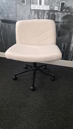 Brede bureaustoel - Beige - Verstelbaar - Op wielen, Huis en Inrichting, Ophalen, Zo goed als nieuw, Beige, Bureaustoel