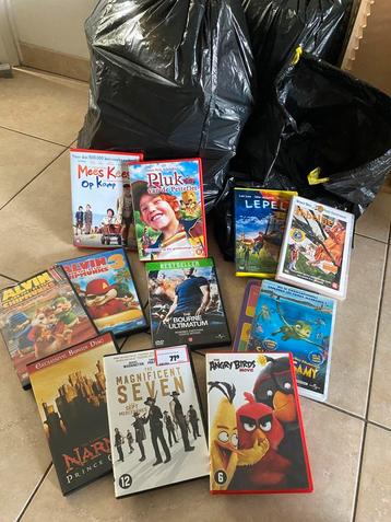 DVD’s films serie’s voor kind & volw.  incl dvd opbergrek beschikbaar voor biedingen