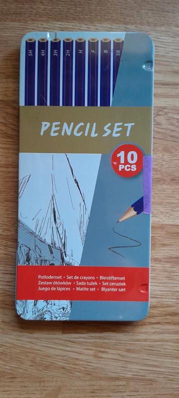 Potlodenset - 10 Potloden beschikbaar voor biedingen