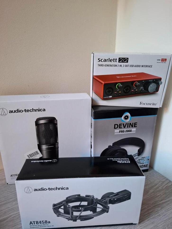 Complete studioset met Audio Technica microfoon, Muziek en Instrumenten, Microfoons, Zo goed als nieuw, Studiomicrofoon, Ophalen