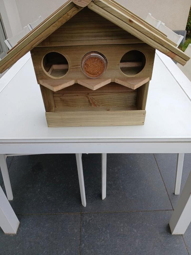 Stevige voeder huisjes, Tuin en Terras, Vogelhuisjes en Vogelbaden, Nieuw, Ophalen
