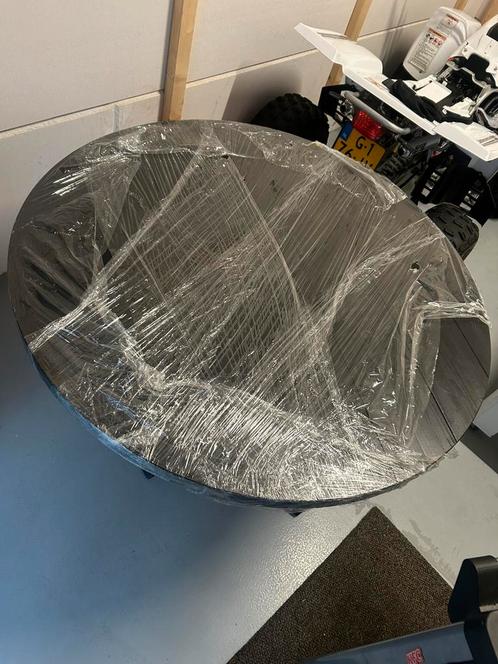 Ronde tafel te koop zwart, Huis en Inrichting, Woonaccessoires | Schalen en Manden, Gebruikt, Rond, Hout, Ophalen
