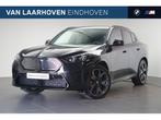 BMW iX2 xDrive30 M Sport / Panoramadak / Trekhaak / Adaptiev, X2, Gebruikt, Zwart, Met garantie (alle)