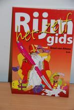 Rijm het zelf gids.      Voor de betere rijm met sinterklaas, Diversen, Sinterklaas, Ophalen of Verzenden, Nieuw