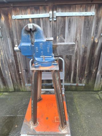 Yost 34C USA bankschroef 75kg beschikbaar voor biedingen