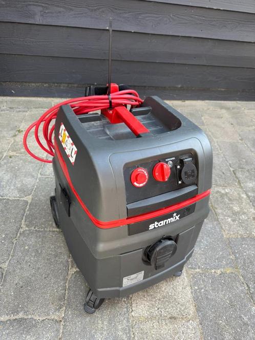 Starmix stofzuiger ISC L-1425 Top (met extra's), Doe-het-zelf en Verbouw, Reinigingsmachines, Zo goed als nieuw, Overige typen