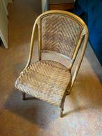 Twee leuke rotanstoeltjes, Ophalen