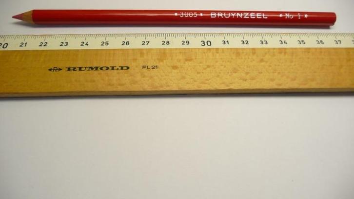 2 x Bruynzeel potlood uit de jaren 60 - 70, Hobby en Vrije tijd, Tekenen, Potlood of Stift, Ophalen of Verzenden