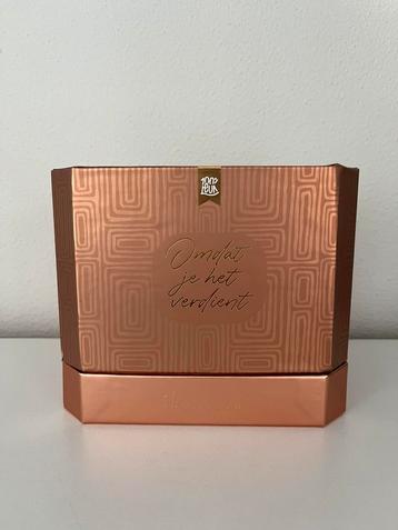 Cadeaupakket- Omdat je het verdient Nieuw! beschikbaar voor biedingen