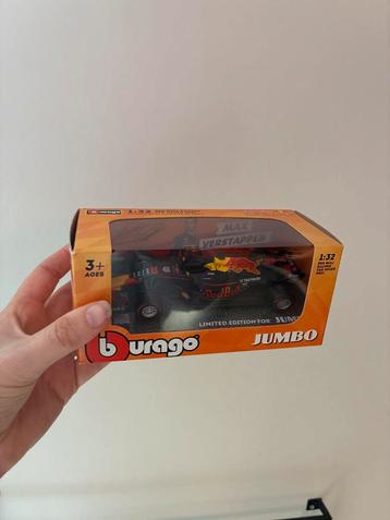 Max Verstappen Schaalmodel 1:32 beschikbaar voor biedingen